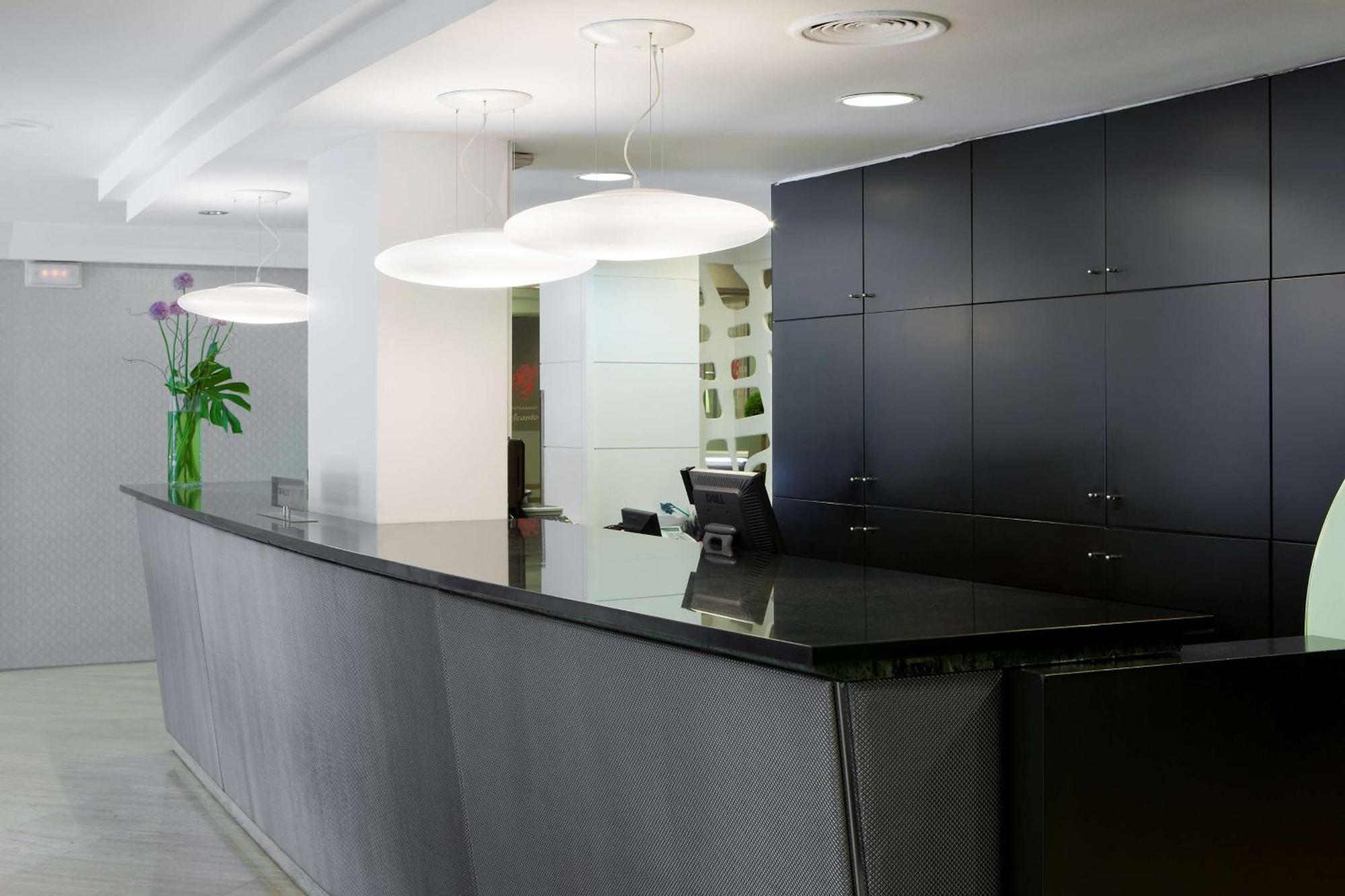 Nh Stadium Hotel Barcelone